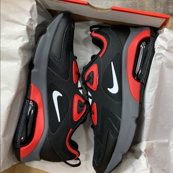 NIKE AIR MAX 200 Black/White-University Red men’s - Picture 2 of 16